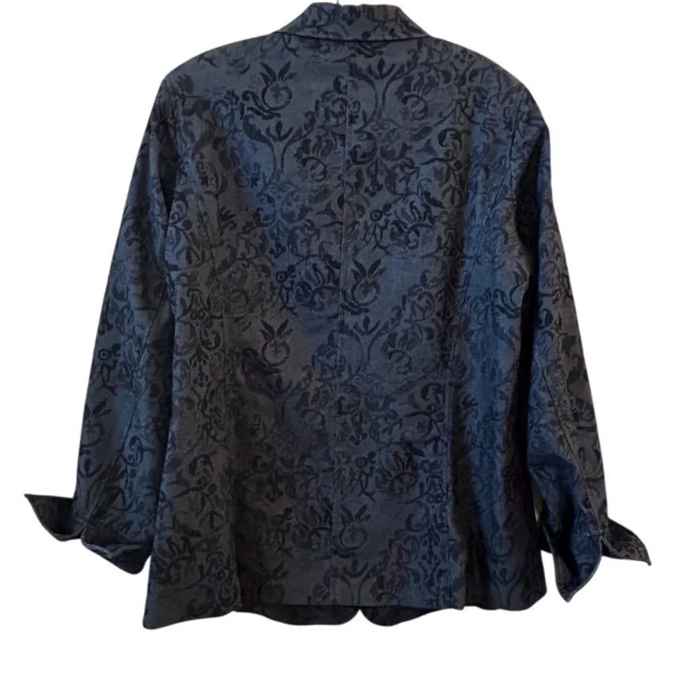 Susan Graver Printed LK Fusion Cutaway Hem Jacket/Black‎ X-Small